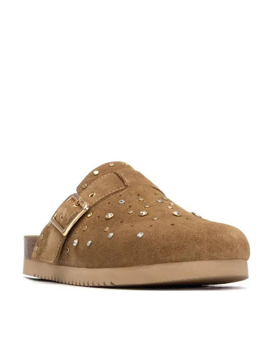 Carmela Footwear Women's Leather Clogs Brown