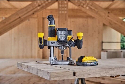 DEWALT Κάθετη Φρέζα Χωρίς Καρβουνάκια (Brushless) 2x