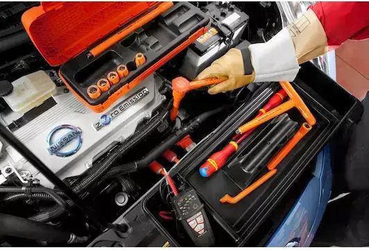 Facom Ratchet with 3/8" Drive