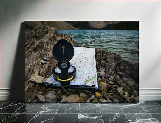 Πίνακας Compass On A Map By Lake Πυξίδα Χάρτη Δίπλα Στη Λίμνη 120x80