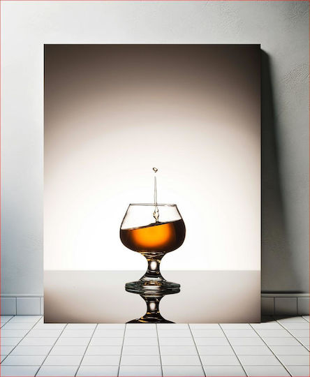 Glass Of Whiskey With Splash Ποτήρι Ουίσκι Με Splash Γυάλινος