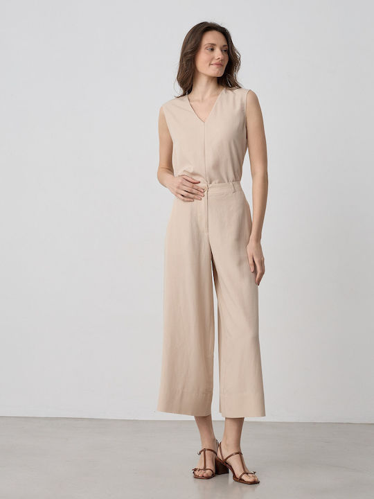 Women's Summer Linen Sleeveless Blouse with V Neckline Ecru