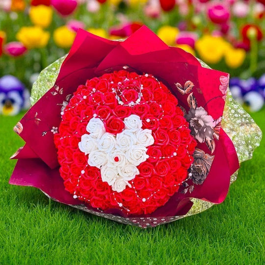 Buchet Regal Roșu 101 Trandafiri Săpun Accesorii Decorative 40 Cm Buchet Regal Roșu 101 Trandafiri Săpun Accesorii Decorative 40 Cm