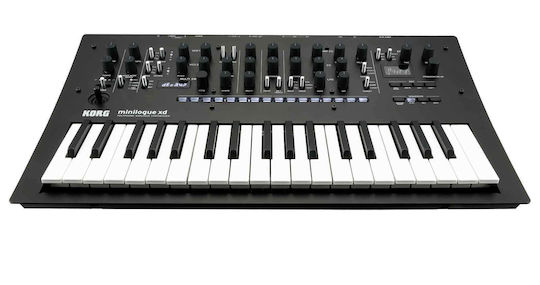 Korg Синтезатор