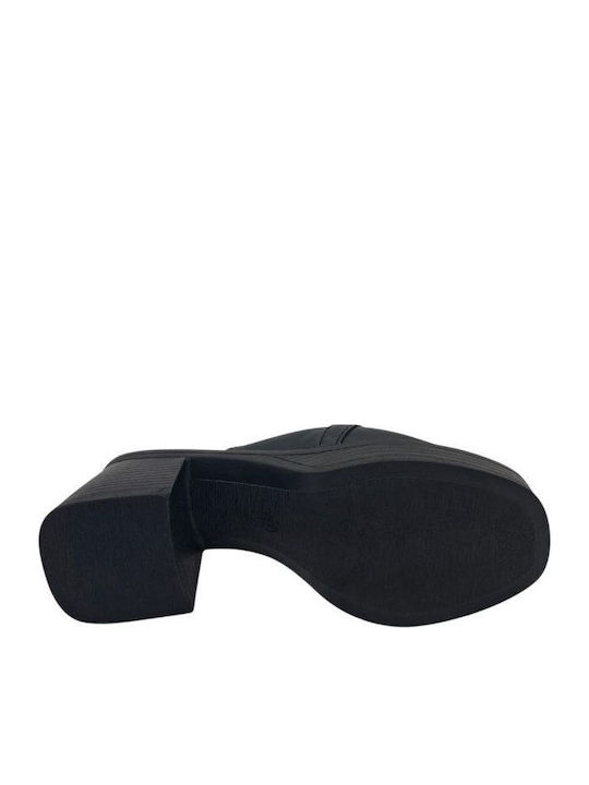 Leather Mules With Heel In Black Colour