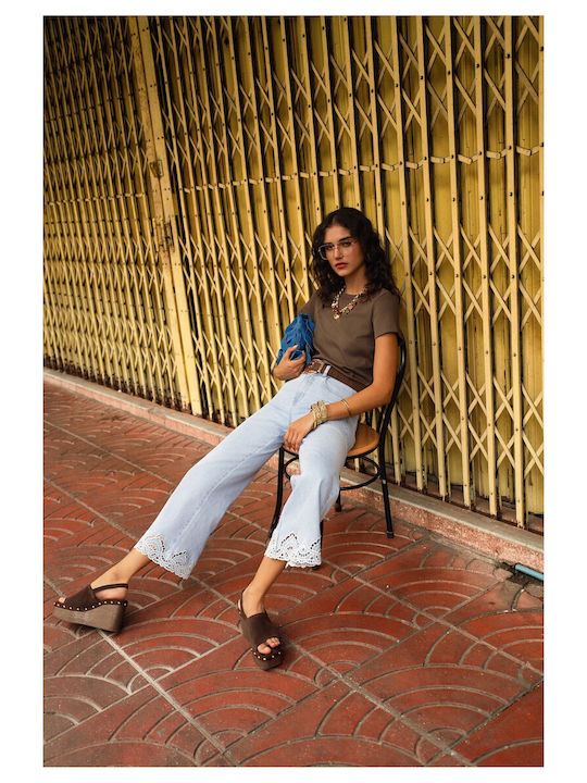 Women's Jean Pants in Wide Leg Style