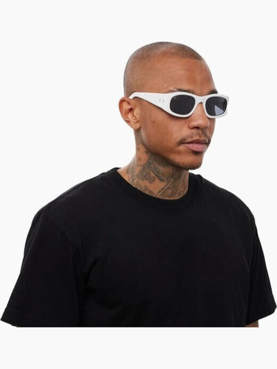 Akila Men's Sunglasses with White Plastic Frame and Gray Lens 424866