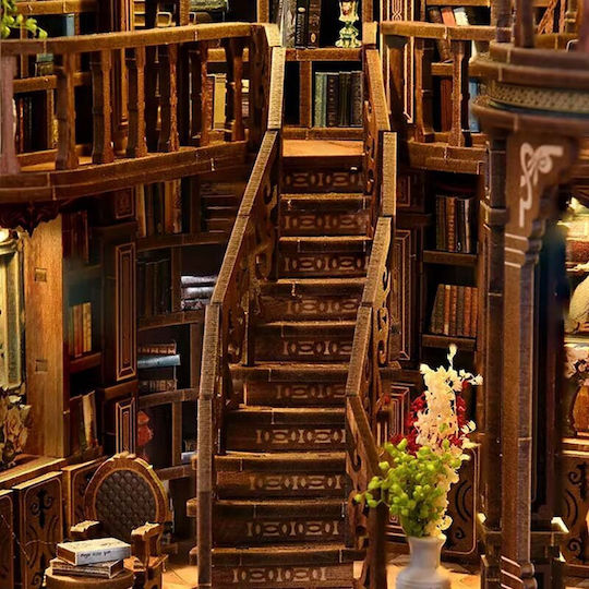 Миниатюрна Къща Book Nook Бяла Зала
