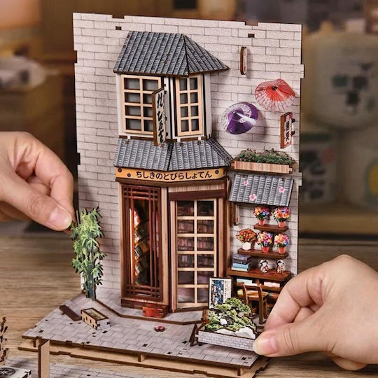Miniature Book Nook House Maneki Neko Corner