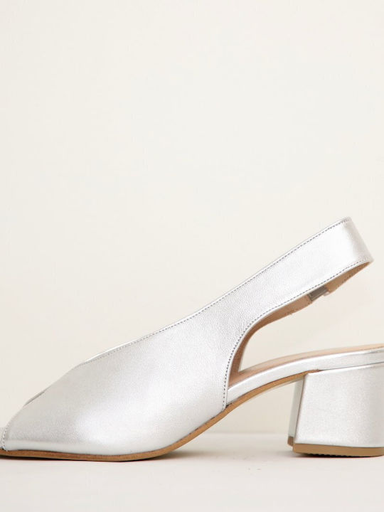 Δερμάτινες Peep Toe Γόβες με Μεσαίο Τακούνι Ασημί