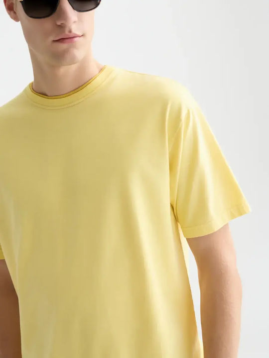 T-shirt Yellow