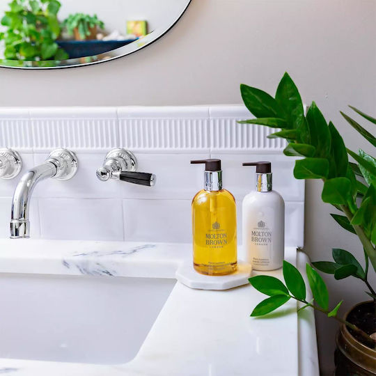 Molton Brown Light Ενυδατική Κρέμα για Σκασμένα Χέρια 300ml