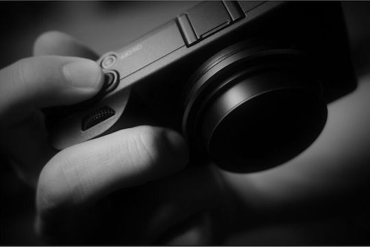 Ricoh GR IV Monochrome Compact Φωτογραφική Μηχανή 25.74MP
