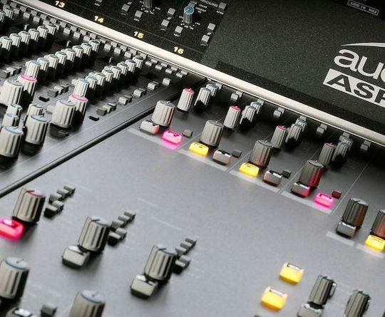 Audient ASP4816 Αναλογική Κονσόλα 16 Καναλιών με Phantom Power & 16 Εισόδους XLR