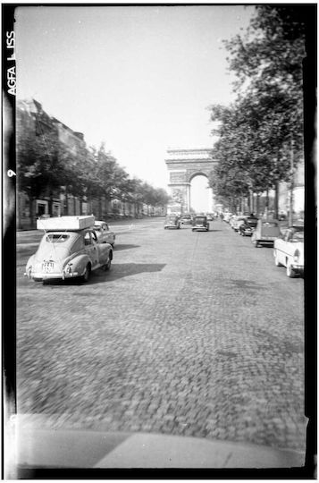 Painting Vintage Cars On Avenue Des Champs-Élysées Vintage Cars On The Avenue Des Champs-Élysées 40x65