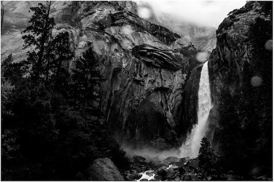 iLovePrints Waterfall In Schwarz Weiß Gemälde 150x100