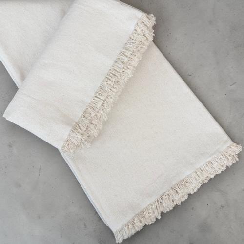 Linea Home Val Throw Ecru