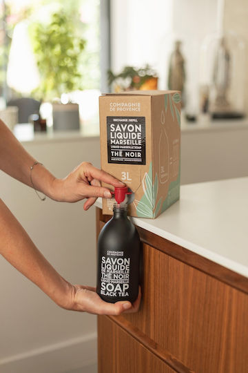 Compagnie De Provence Black Tea Ανταλλακτικό Αφρόλουτρο με Βούτυρο Καριτέ & Άρωμα Καρύδα 3000ml