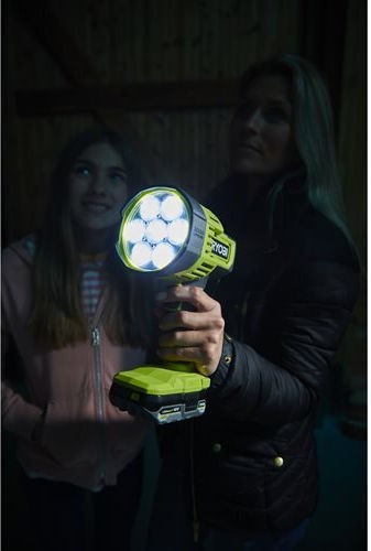 Ryobi Handstrahler LED mit maximaler Helligkeit 3000lm RLS18-0 Solo