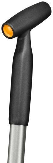 Fiskars Hacke mit Griff