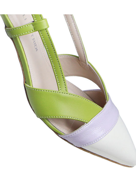 Leder Pumps mit Mittelhohem Absatz in Elfenbein