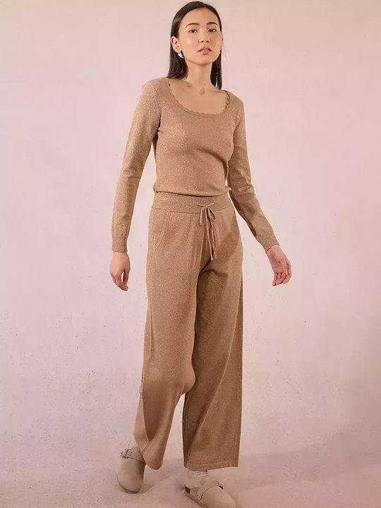 Women's Fabric Trousers in Straight Leg Style Beige