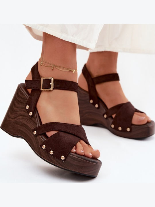 Ideal Shoes