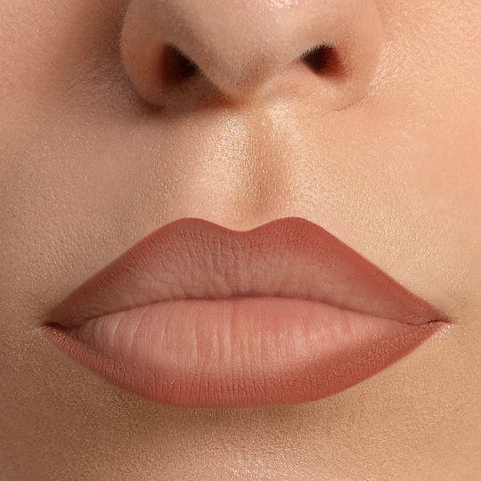 Radiant Softline Водоустойчив Молив За Устни