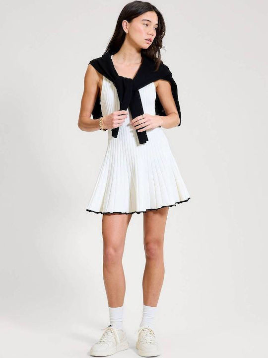 Summer Mini Athletic Sleeveless Off-White Dress