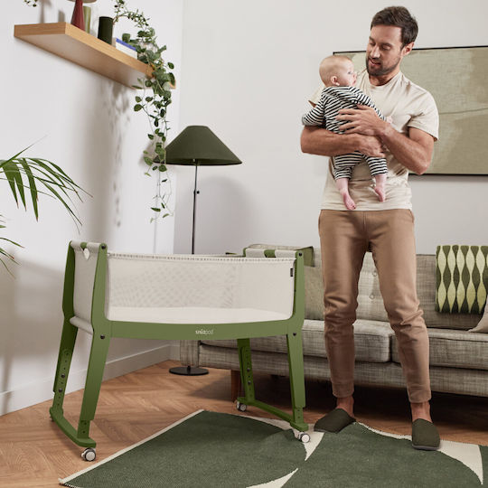 Snuz Babywiege Snuzpod Studio mit Matratze und Rädern Grün