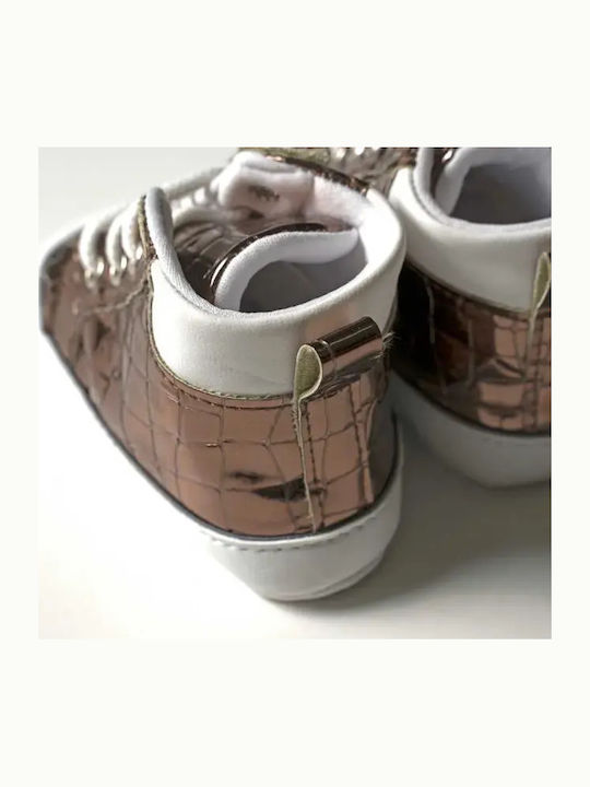 Kinderstiefel aus Lackleder mit Schnürsenkeln Braun