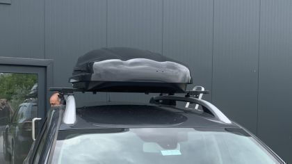 Junior Altro Car Roof Box with Dual-Side Opening 370L Black Glossy