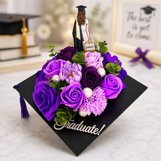 Aranjament Floral De Absolvire Cutie În Formă De Pălărie De Absolvire Decor De Săpun Flori 20x20x9 Cm Mov