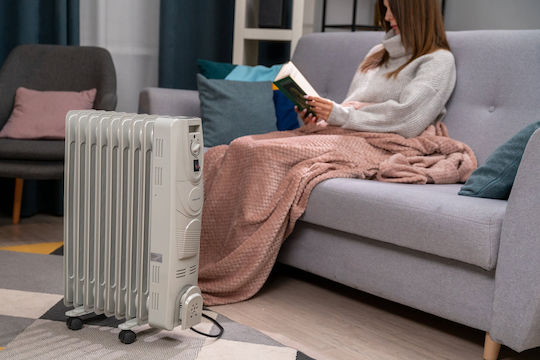 Gotze & Jensen Oil Filled Radiator with 8 Slices 2200W