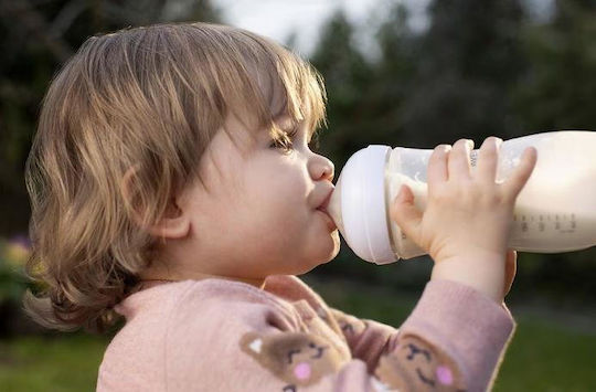 Philips Plastic Baby Bottle Natural Response Anti-colic with Silicone Teat for 3+ Months White 330ml