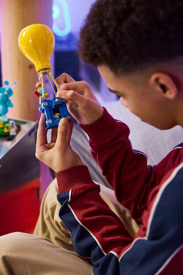 LEGO Fortnite Supply Drop for Ages 10+ 314 Pieces