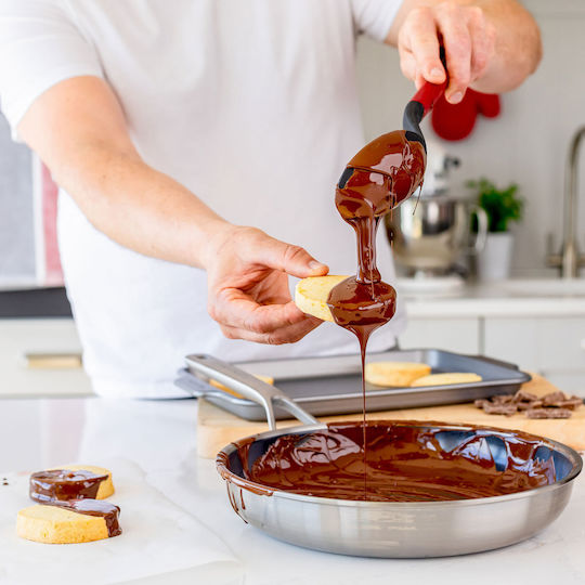 Kitchenaid Βαθιά Κουτάλα Κουζίνας Πλαστική Κόκκινη 34cm