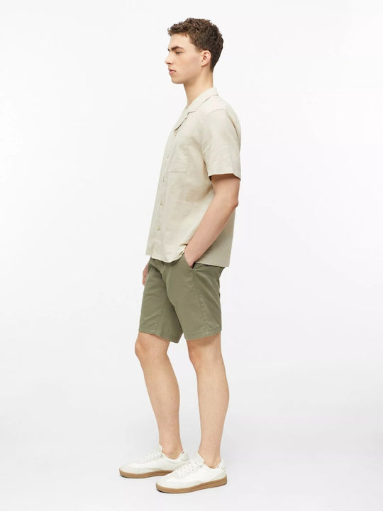 Herren Shorts Olive