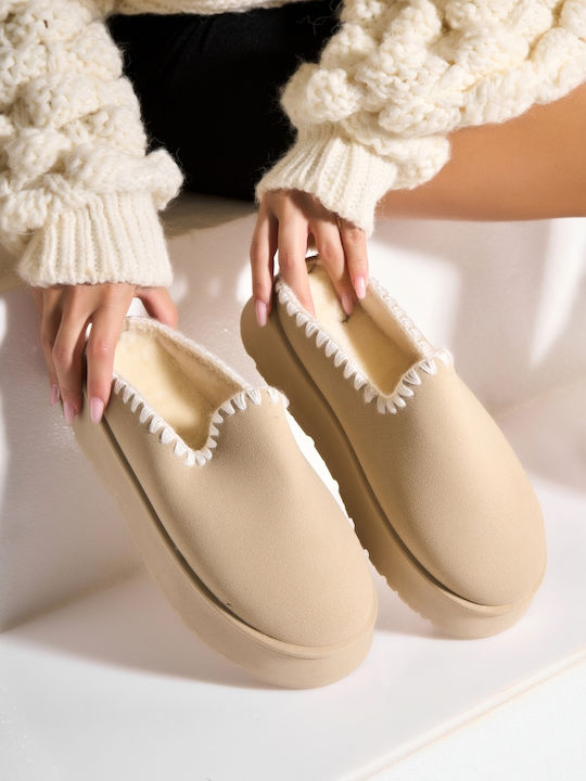 Closed-Toe Women's Beige Slippers