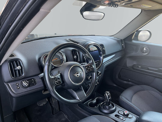 Mini Countryman One D '21