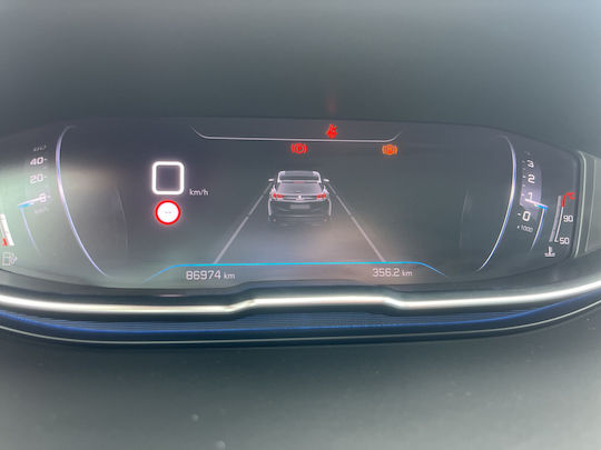 Peugeot 3008 1.5 BlueHDI Business '21