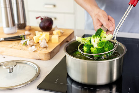 Kitchenaid Lingură Joasă Cu Găuri Inox Roșie 35.5cm