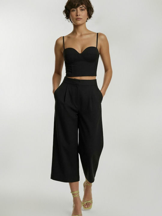 Women's High Rise Fabric Capri Trousers Black