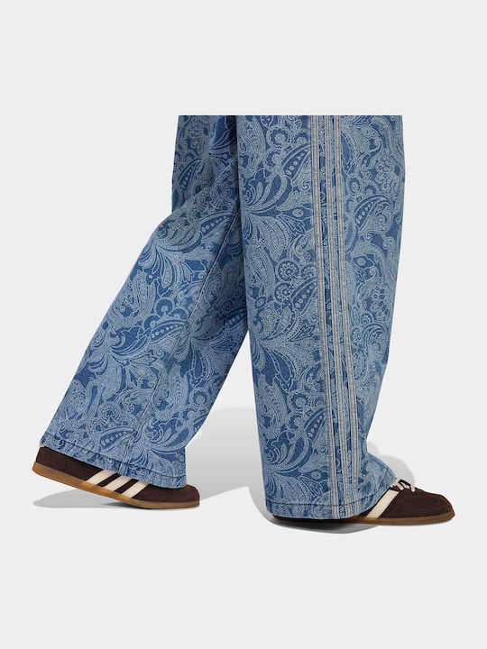 Women's Jean Pants Mid Rise in Straight Leg Style