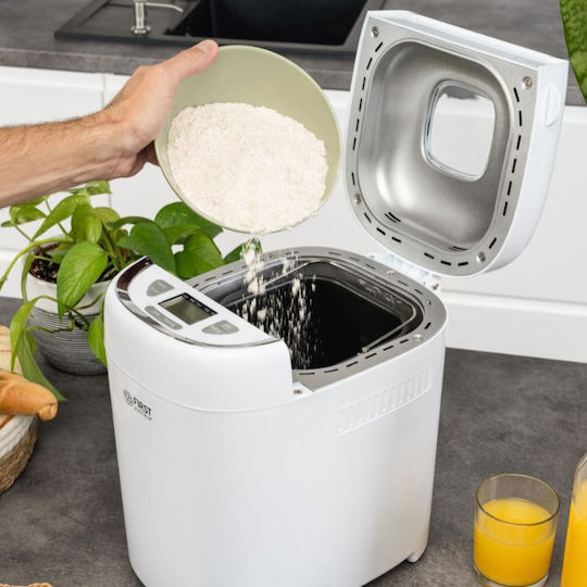 First Austria Bread Maker 550W with Container Capacity 900gr and Baking Programs