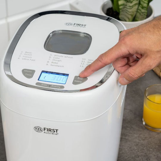 First Austria Bread Maker 550W with Container Capacity 900gr and Baking Programs