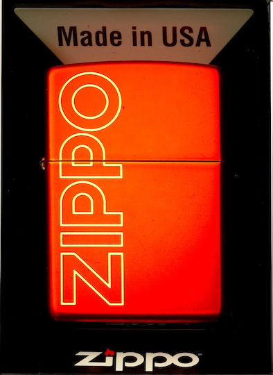 Zippo Ветроустойчива Запалка С Пламък В Червен Цвят