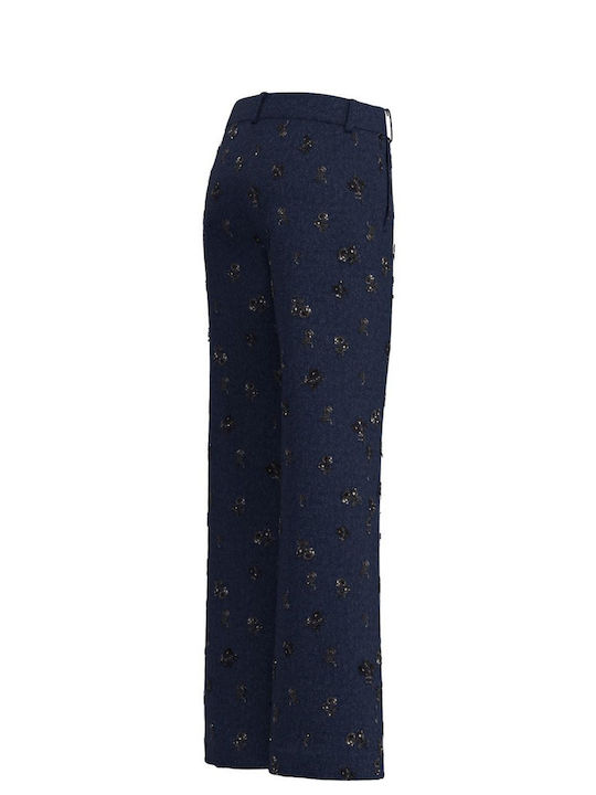 Women's Jean Pants in Straight Leg Style