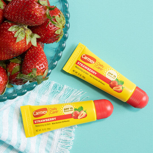 Carmex Balsam de Buze cu Căpșuni în Tub SPF 15 Protector Rezistent la Apă 10 g