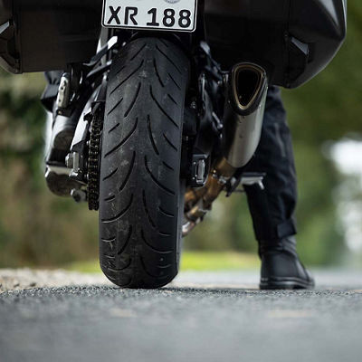 Bridgestone Battlax Sport Touring T33 180/55R17 R Fără cameră de aer Sport Anvelopă motocicletă